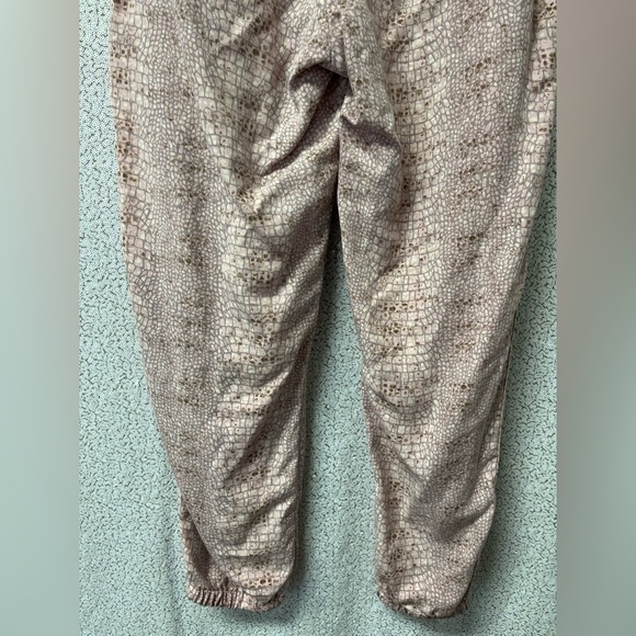 Anthropologie Orana Printed Joggers Pink Snakeskin Print Pants | Size Medium - Picture 7 of 11